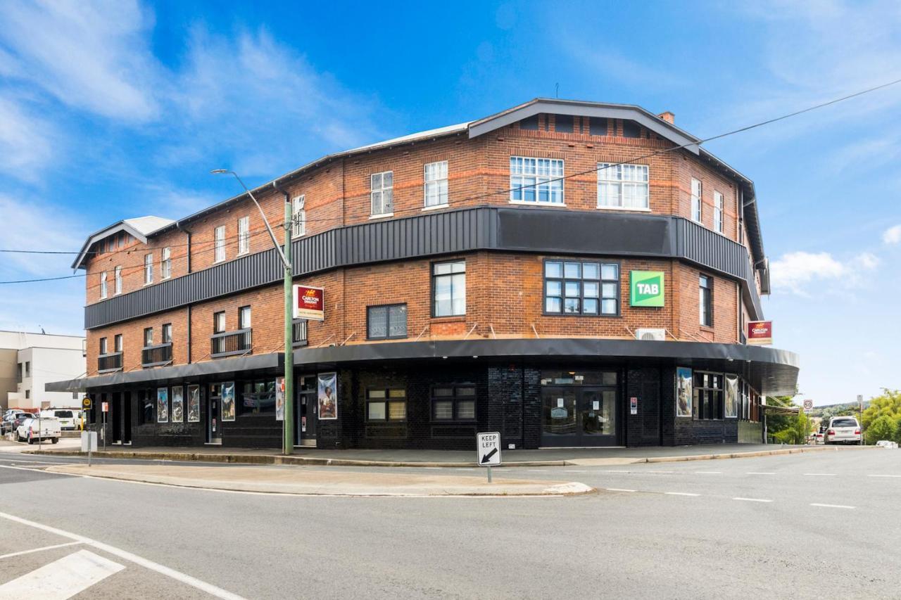 Hotel Queanbeyan Canberra Exterior photo